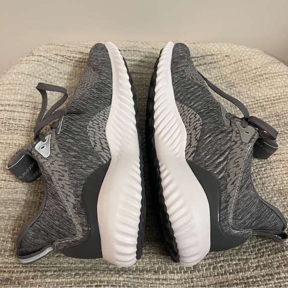 Mens Adidas Alphabounce Grey 6.5 USA - Picture 7 of 11